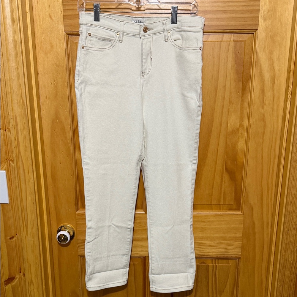 Nicole Miller NY SoHo High-Rise Slim Straight Cream Women's Jeans, size 4.